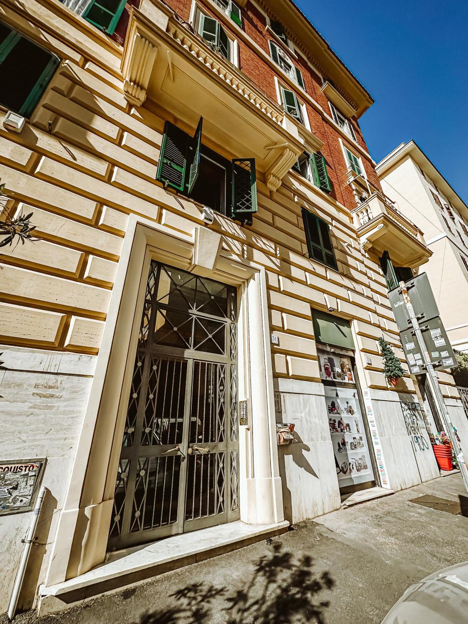 Azzurra B&B - Metro Lodi ローマ エクステリア 写真